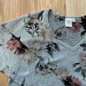 Floral knit long sleeve